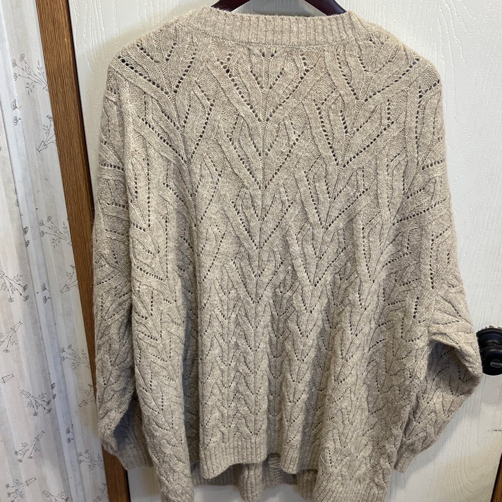 Old Navy Neutral Beige Cable-Knit Sweater Cardigan 4X - Picture 6 of 8